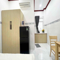 Cho Thuê Căn Hộ Cửa Sổ Thang Máy Hẻm Oto Ngay Cầu Vượt 3 Tháng 2