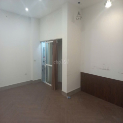 Cho thuê văn phòng, hộ GĐ tầng 1 ngõ 97 Nguyễn Đổng Chi, Nam Từ Liêm