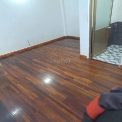 nhà nguyên căn trệt 2L - 3PN- 3WC giá chỉ 8tr Phạm Văn Chiêu P14 QGV