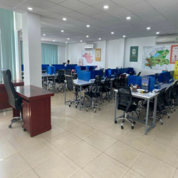 NHÀ ĐƯỜNG TRƯỜNG CHINH DIỆN TÍCH: 8X20M TRỆT 3 LẦU SÀN SUỐT, CHO THUÊ