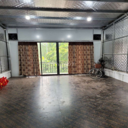 cho thuê nhà 2 tầng 65m2 x 2 = 130m2
