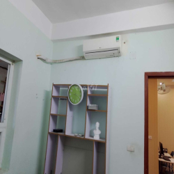 căn hộ 70m2, 2 ngủ, 1 WC, bếp riêng