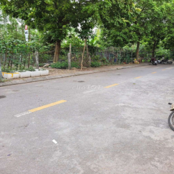 cho thuê nhà 2 tầng 65m2 x 2 = 130m2
