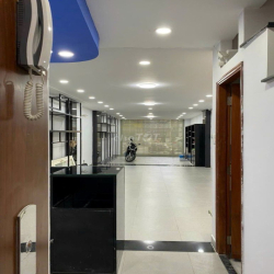 Cho thuê nhà góc 2MT 158A Nguyễn Văn Đậu, Phường 7, Quận Bình Thạnh 