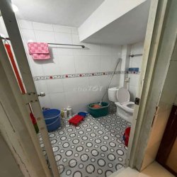 Nhà 1 Trệt 2 Lầu 3PN 3WC 6x8m Hẻm Huỳnh Tấn Phát Gần KCX Tân Thuận