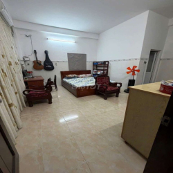 Nhà 1 Trệt 2 Lầu 3PN 3WC 6x8m Hẻm Huỳnh Tấn Phát Gần KCX Tân Thuận