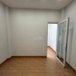 Cho thuê nhà nguyên căn xe hơi vào tận nhà khu dân cư đặng Thùy Trâm -