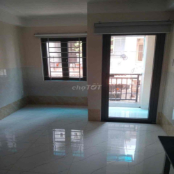 cho thuê nhà phan văn trị p5gv , mặt tiền hẻm kd buon bán