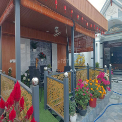 Nhà mới xây, full nội thất, dọn vào ở ngay