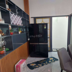 Nhà mới xây, full nội thất, dọn vào ở ngay