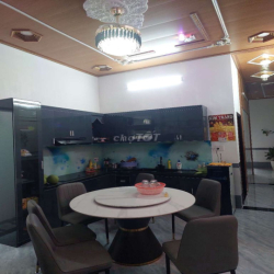 Nhà mới xây, full nội thất, dọn vào ở ngay