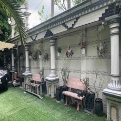 cho thuê nhà sân vườn. Vừa ở vừa kd cơ sở