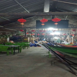 cần sang quán cafe sớm nhỏ