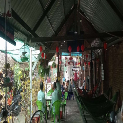 cần sang quán cafe sớm nhỏ