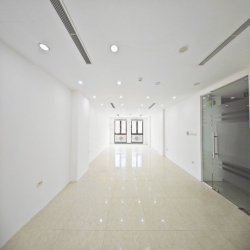 Cho thuê sàn văn phòng Lê Văn Lương 70m2 13tr Nhà vuông vắn