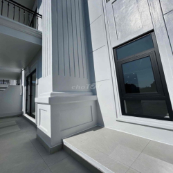 cho thuê nhà làn 2 phố đi bộ Go Bắc Giang