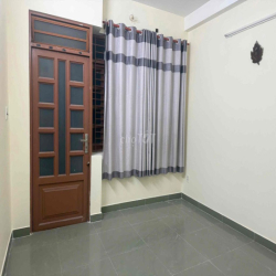 cho thuê nhà hẻm xe hơi.3pn3wc có sân thượng.BÀNH VĂN TRÂN P7,TÂN BINH