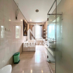BIỆT THỰ QUẬN 2 - 5 Phòng rộng, style cửa kính hiện đại
