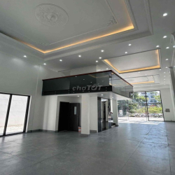 cho thuê nhà làn 2 phố đi bộ Go Bắc Giang