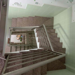 cho thuê nhà hẻm xe hơi.3pn3wc có sân thượng.BÀNH VĂN TRÂN P7,TÂN BINH