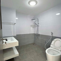 cho thuê nhà làn 2 phố đi bộ Go Bắc Giang