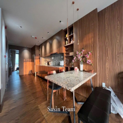 HOT!! 1-2 NGỦ BA ĐÌNH BANCOL SÂN VƯỜN,Ô TÔ ĐỖ,VIEW LOTTE, 70M2,VĂN CAO