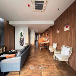 HOT!! 1-2 NGỦ BA ĐÌNH BANCOL SÂN VƯỜN,Ô TÔ ĐỖ,VIEW LOTTE, 70M2,VĂN CAO