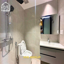 CĂN HỘ MỚI 100% GẦN HÒN CHỒNG