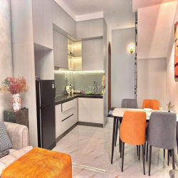 CHO THUÊ NHÀ MỚI XÂY 2PN 2WC FULL NỘI THẤT CAO CẤPNGAY TRƯỜNG SA