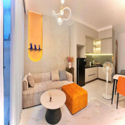 CHO THUÊ NHÀ MỚI XÂY 2PN 2WC FULL NỘI THẤT CAO CẤPNGAY TRƯỜNG SA