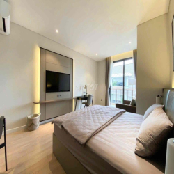 CĂN HỘ 40m2 - BAN CÔNG - TÁCH BẾP - GIẶT RIÊNG