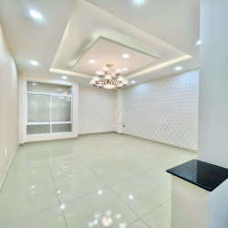 CHO THUÊ NHÀ 3 LẦU CÓ GARA XE HƠI, NGAY CÂN NHƠN HOÀ