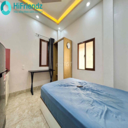 Studio full nội thất - cửa sổ trời thoáng - ngay ngã tư Hàng Xanh