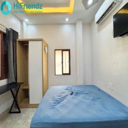 Studio full nội thất - cửa sổ trời thoáng - ngay ngã tư Hàng Xanh