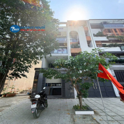 Cho thuê nhà KDC An Sương 1 hầm 5 lầu, 5PN, nhà có thang máy, máy lạnh