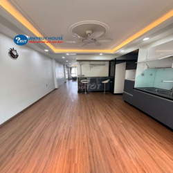 Cho thuê nhà KDC An Sương 1 hầm 5 lầu, 5PN, nhà có thang máy, máy lạnh