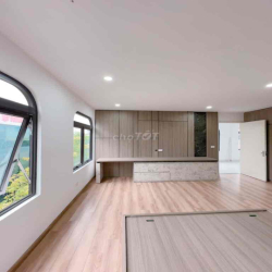 Cho thuê mặt phố Lê Trọng Tấn, lô góc (8 tầng.).S:85m. giá50 tr