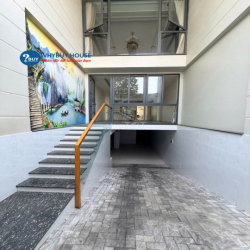 Cho thuê nhà KDC An Sương 1 hầm 5 lầu, 5PN, nhà có thang máy, máy lạnh