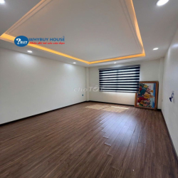 Cho thuê nhà KDC An Sương 1 hầm 5 lầu, 5PN, nhà có thang máy, máy lạnh