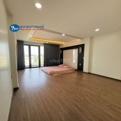 Cho thuê nhà KDC An Sương 1 hầm 5 lầu, 5PN, nhà có thang máy, máy lạnh