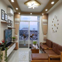 Căn hộ 2PN 2WC 80m2 view đẹp Bến Vân Đồn