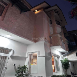 Cho thuê biệt thự khu tên lửa đường số 13 C full nội thất giá 60tr