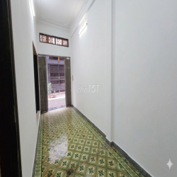 Cho Thuê mặt bằng kinh doanh tầng 1 làm văn phòng hoặc kho