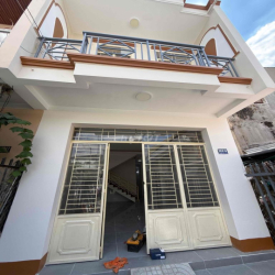 Nhà Hẻm ngang chợ An Thới