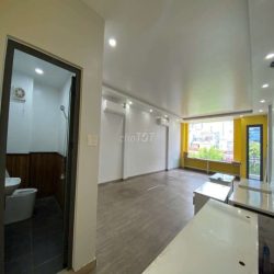 Văn phòng giờ tự do 24/7 120m2 giá 19 triệu/tháng mặt tiền Trường Sơn