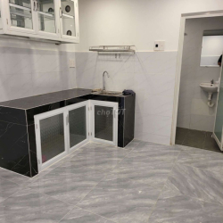 Thuê nhà nguyên căn 2 tầng 38 Bàu Hạc 7