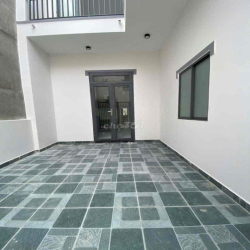 CHO THUÊ NHÀ LẦU - GẦN TRƯỜNG THCS THẠNH PHÚ - CÁCH CTY CHANGSHIN 1,5k