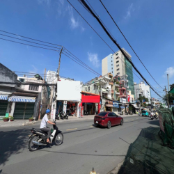 GÓC 2MT LÊ QUANG ĐỊNH 6,5X21M NẰM GẦN BỆNH VIỆN