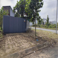 18m Góc A3-A4 Phú An 9x9 -Giá 3,x tr/tháng năm đầu tiên.