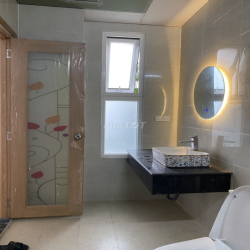 Căn hộ 55m, Shophouse110m máy lạnh,máy giặt,bếp riêng,ban công siêu to